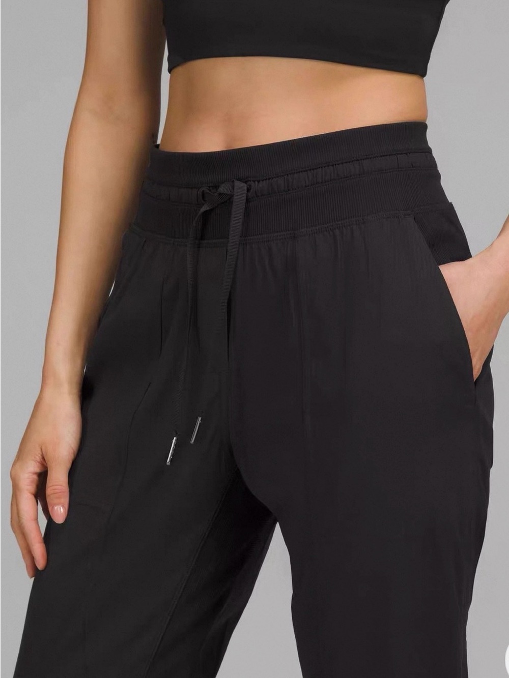 lululemon dance studio athletica Olive Cropped Drawstring pants,SZ M,NEW - Picture 3 of 11